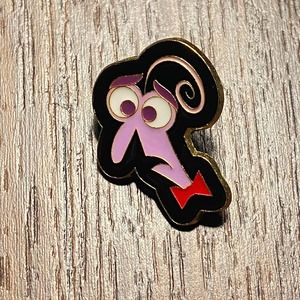 Disney pixar parks inside out fear nervous purple emotion pin 2015